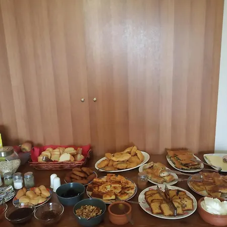 בית הארחה Elova